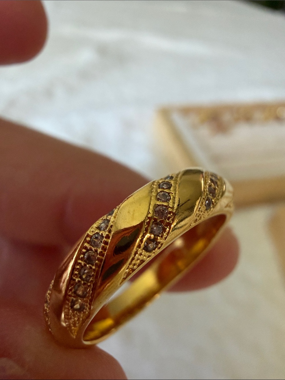 Gold Filled Twisted Pavé Band Ring - Womens Jewelry